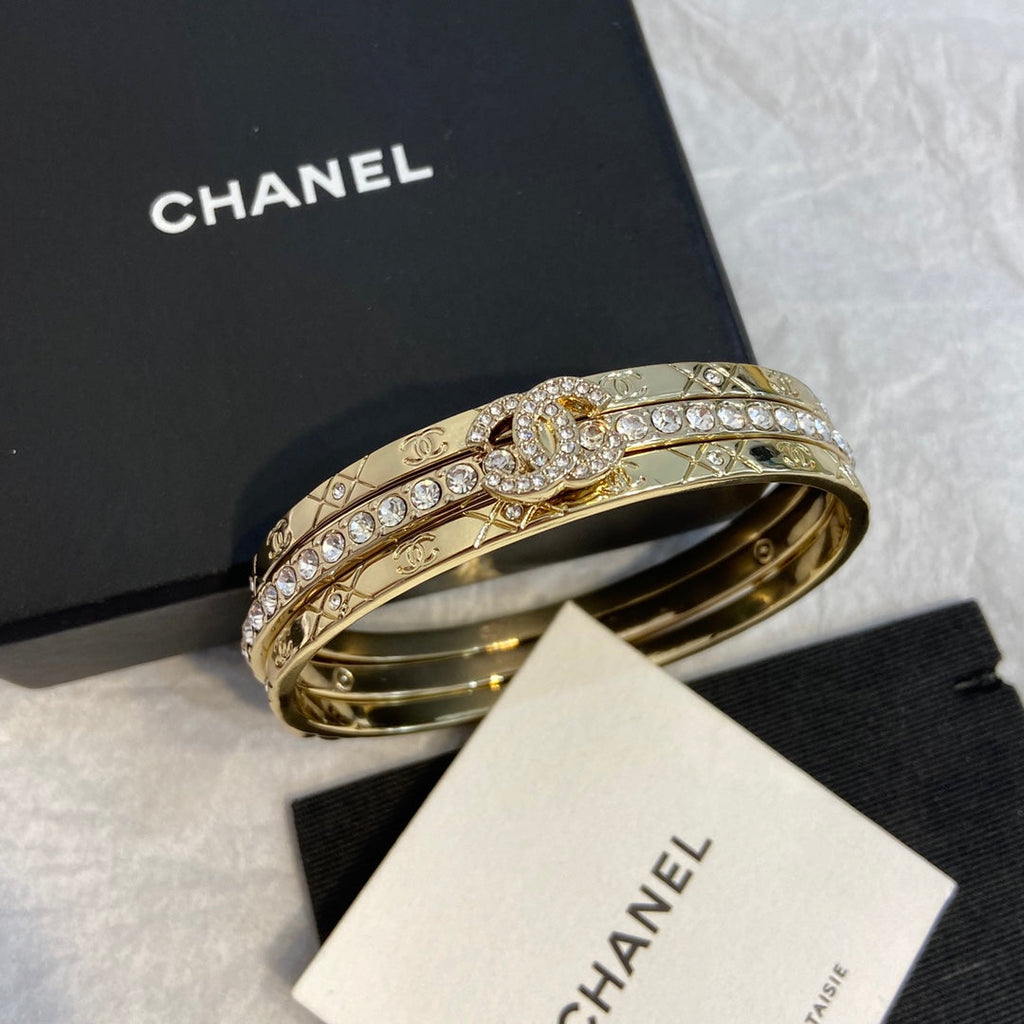 Chanel 25P Bangle