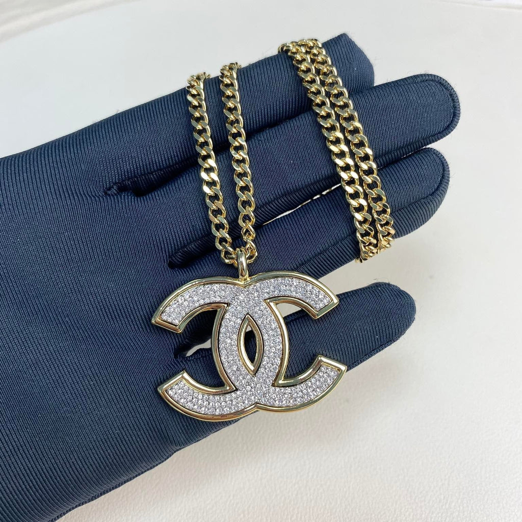 Chanel Diamond Gold Necklace