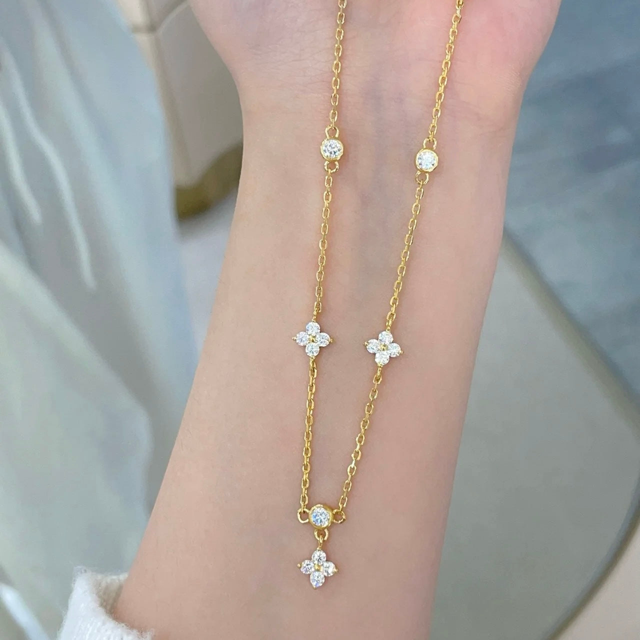 Clover Bubble Diamond Necklace Bracelet