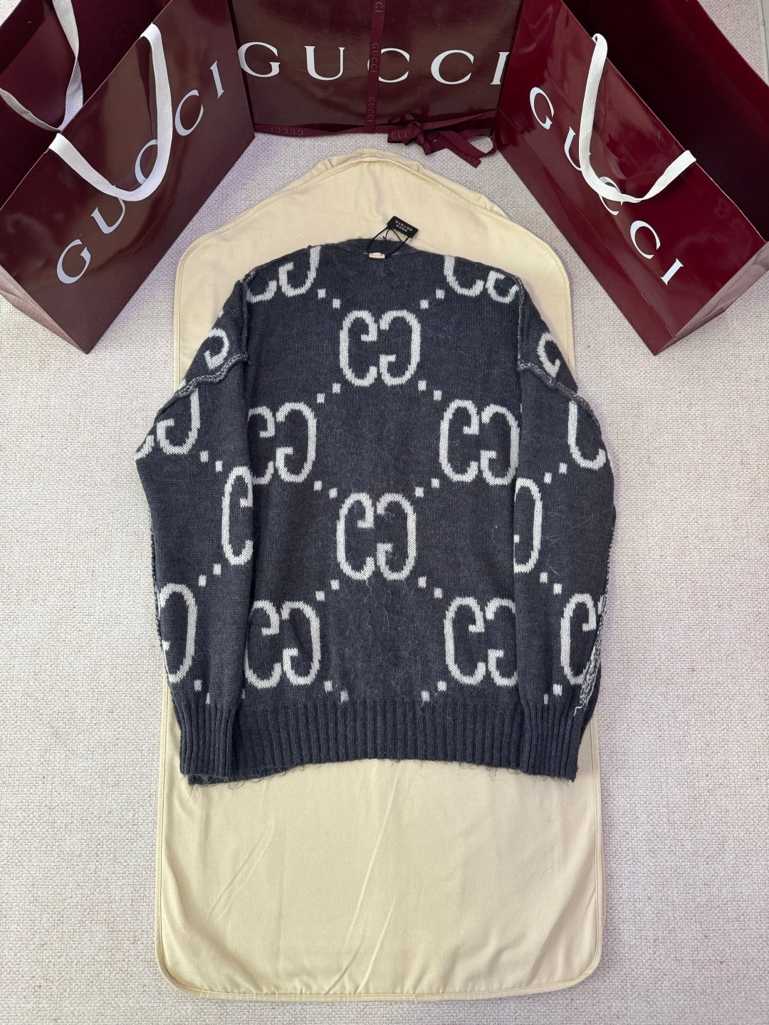 Gucci Sweater